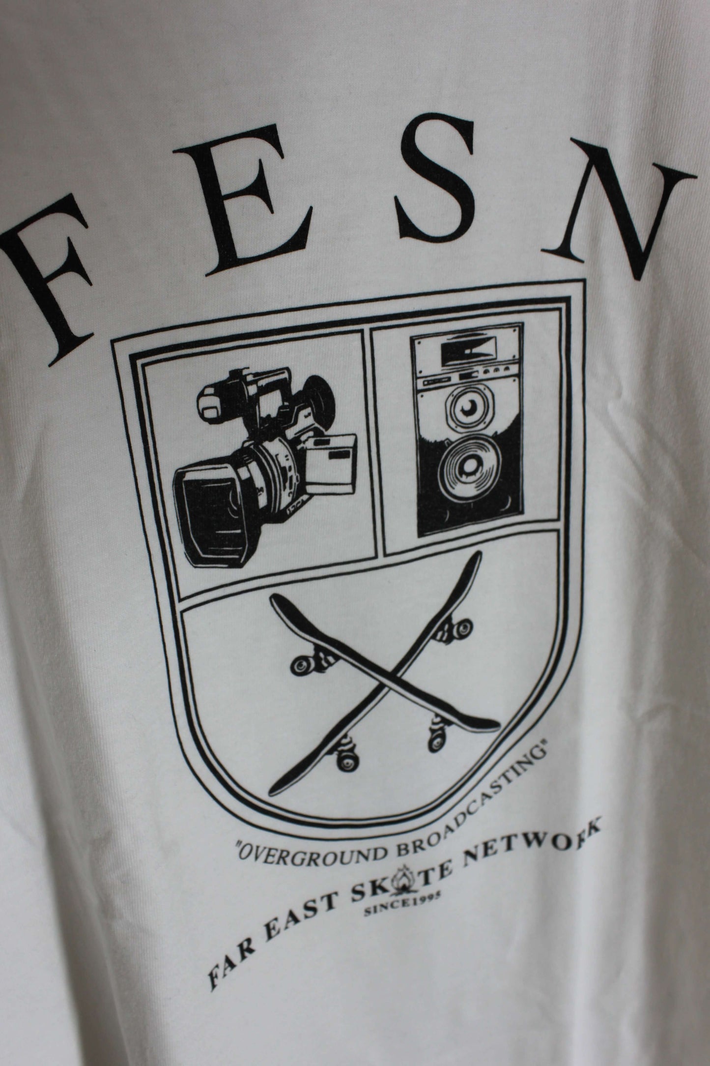 FESN - Emblem T-shirt